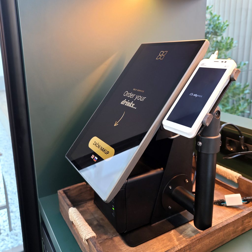 Samopostrežni kiosk