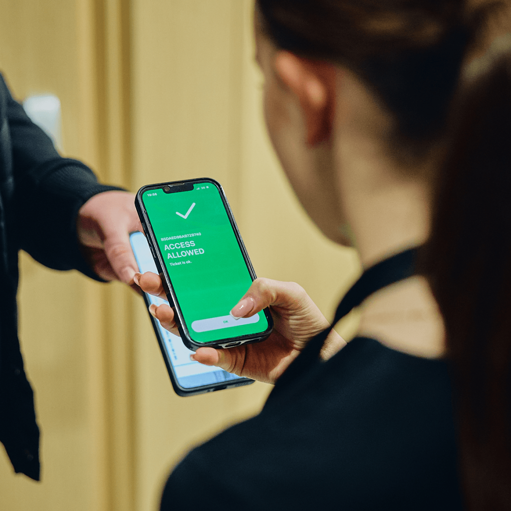 Preverjanje vstopnic z aplikacijo Olaii Access control